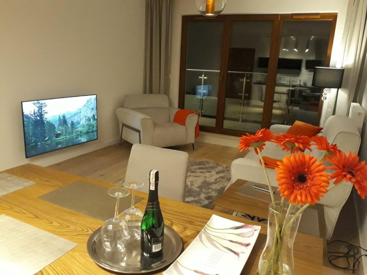 Ekskluzywny Apartament Z Widokiem Na Morze, 5Km Do Centrum Sopotu 4Km Do Orlowa Gdynia Buitenkant foto